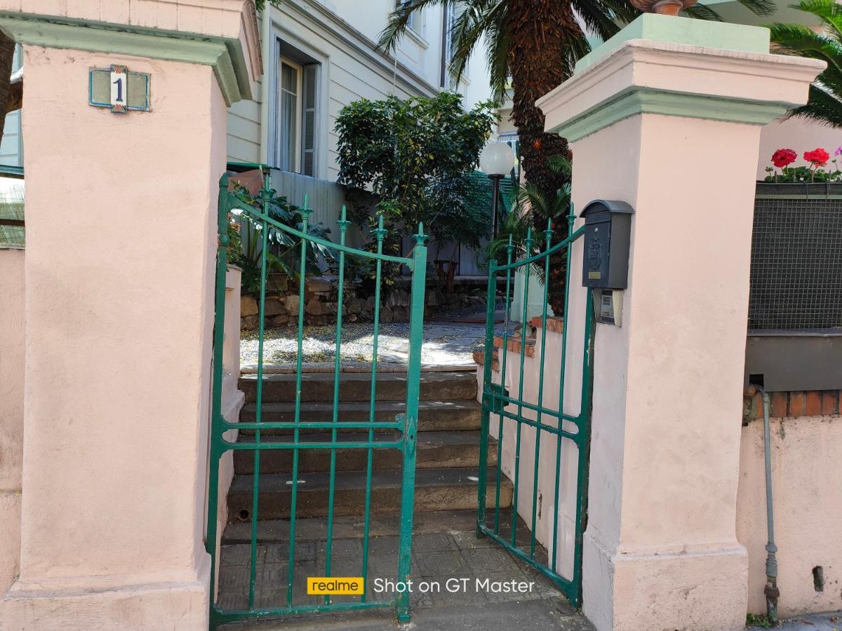 Villa Arcobaleno Rondo Garibaldi サンレモ エクステリア 写真